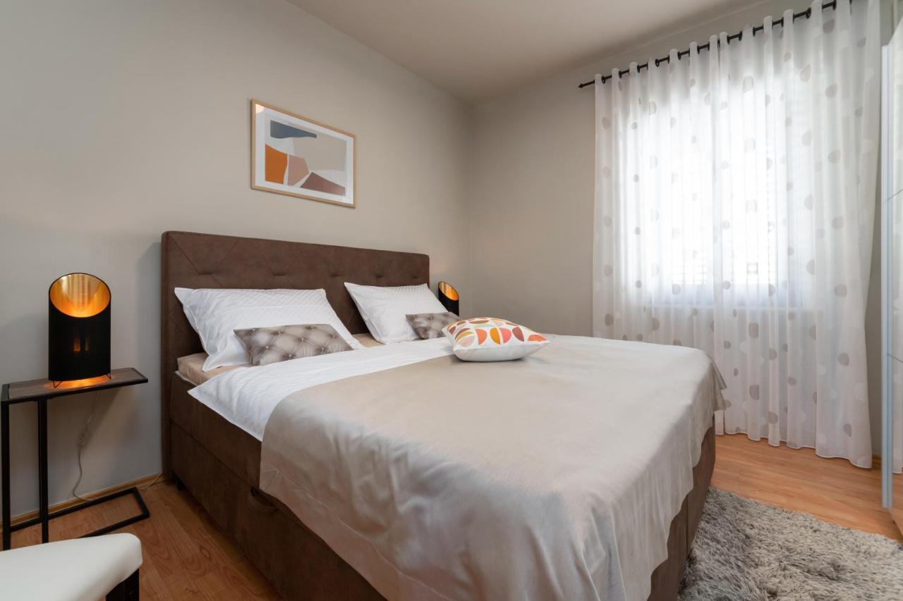 Apartments Prince Vrsar Exterior photo